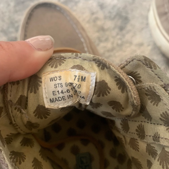 Sperry high tops - Picture 2 of 4